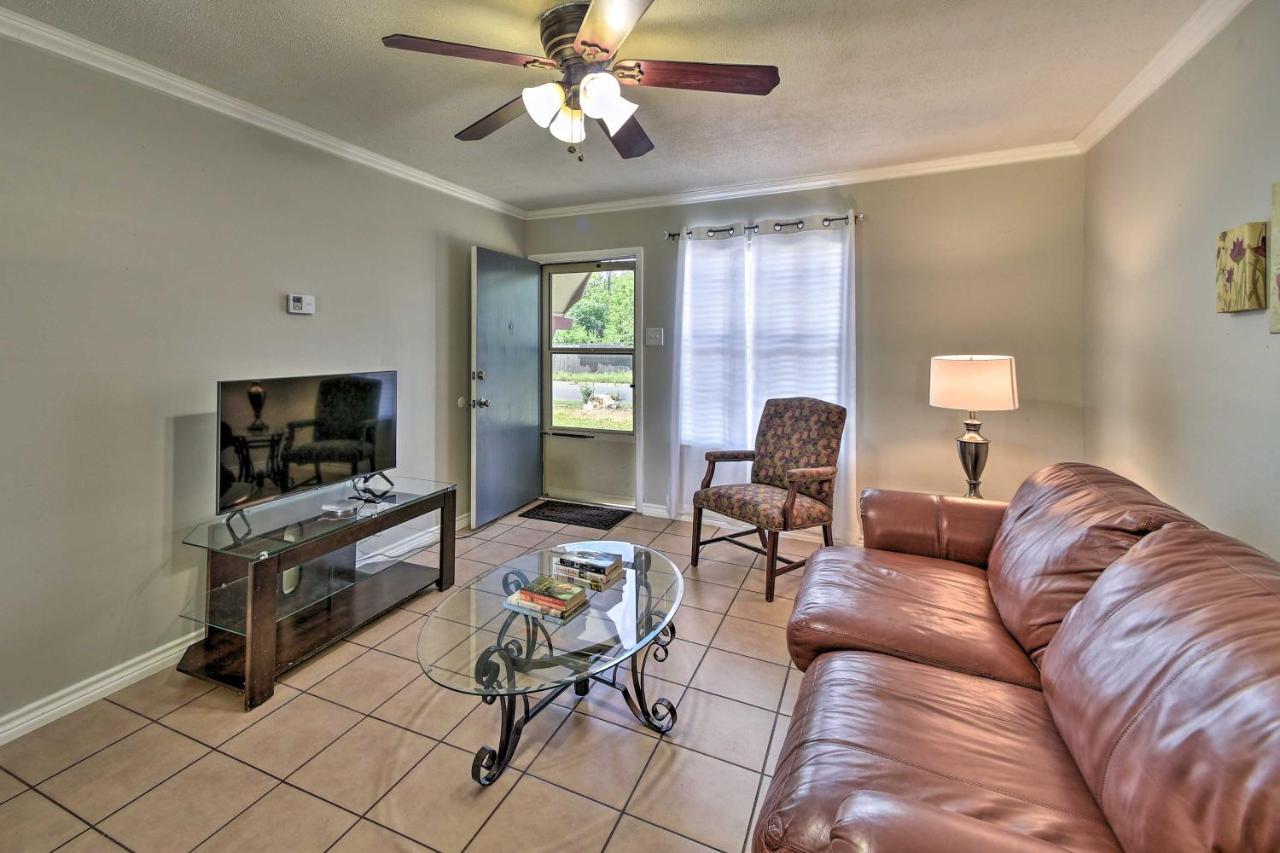 Cozy San Antonio Family Home 3 Mi To Lackland Afb Luaran gambar