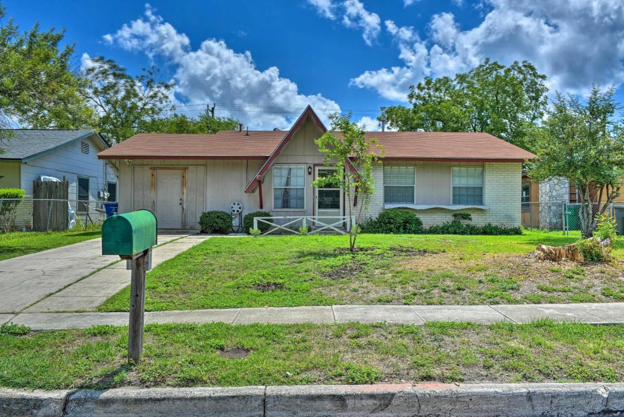 Cozy San Antonio Family Home 3 Mi To Lackland Afb Luaran gambar